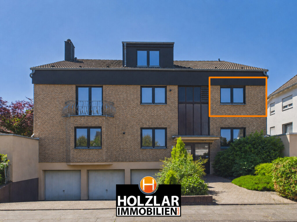 SOLIDE KAPITALANLAGE - VERMIETETE 2 ZIMMER WOHNUNG MIT BALKON & GARAGE IN HOLZLAR — Bonn / Holzlar