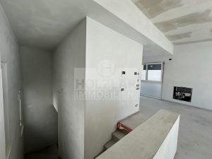 Aufgang Penthouse