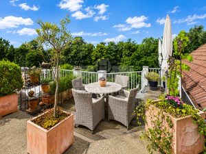 Sonnige Dachterrasse