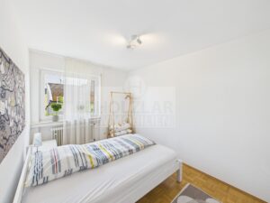 Schlafzimmer 2 OG