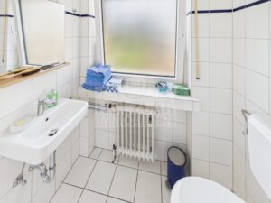 Gäste-WC EG