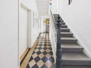 Treppenhaus EG